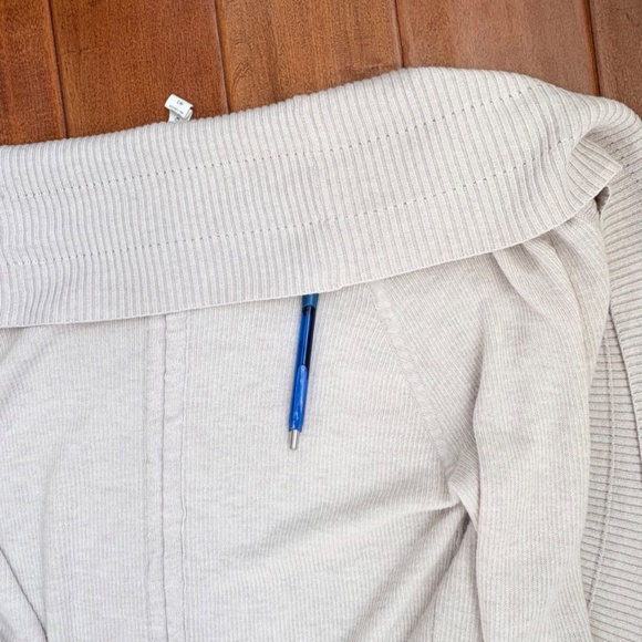 Lulumelon Transformation Wrap Cardigan Womens Size 6 Gray - Picture 14 of 14